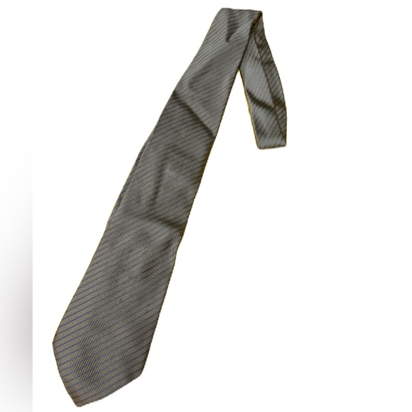 Brioni Men’s Tie Cravatte Luxury Silk Made in Italy Excellent‎ MSRP $350